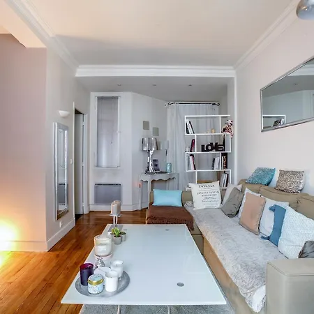 Luckey Homes - Rue Nelaton * Párizs